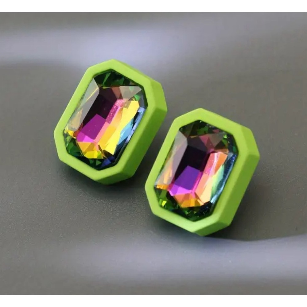 Green Rhinestone Stud Earrings New, never worn